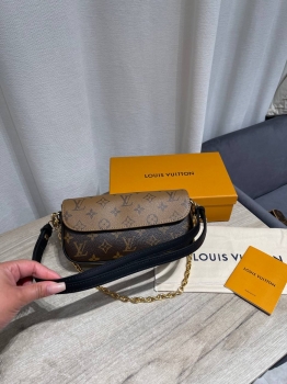 Сумка женская Louis Vuitton Артикул BMS-147844. Вид 1