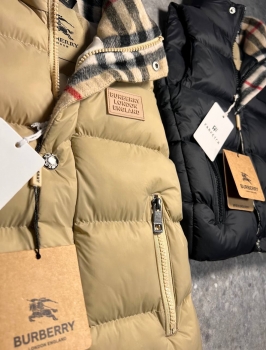 Жилет  Burberry Артикул BMS-149702. Вид 3