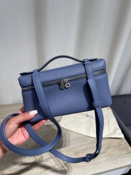 Сумка женская  Loro Piana Артикул BMS-147973. Вид 1