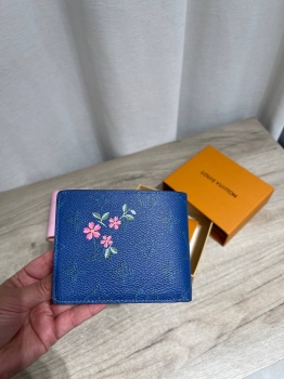 Кошелёк  Louis Vuitton Артикул BMS-148004. Вид 2