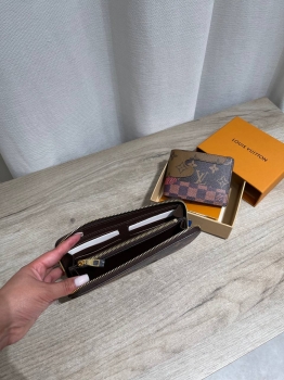Кошелёк  Louis Vuitton Артикул BMS-148006. Вид 4