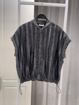 Жилет Brunello Cucinelli Артикул BMS-148025. Вид 1