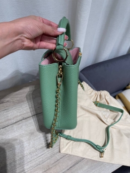 Сумка женская Capucines  Louis Vuitton Артикул BMS-148212. Вид 3