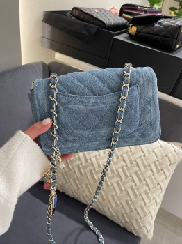 Сумка женская Chanel Артикул BMS-148260. Вид 2