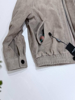 Замшевая куртка Yves Saint Laurent Артикул BMS-148326. Вид 5