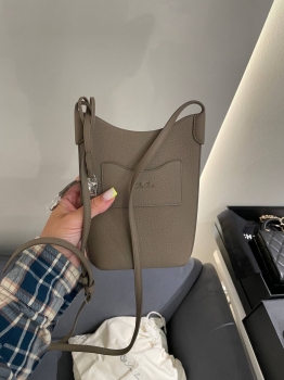 Сумка женская  Loro Piana Артикул BMS-148334. Вид 1
