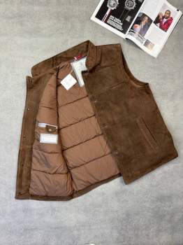 Жилет из натуральной замши(наполнитель пух)  Brunello Cucinelli Артикул BMS-148368. Вид 2