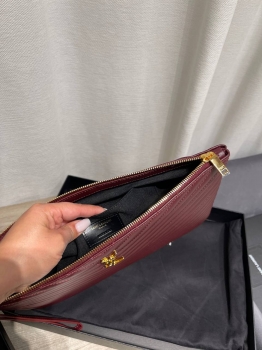 Папка 30 cm  Yves Saint Laurent Артикул BMS-148417. Вид 6