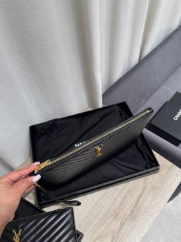 Папка 36 cm  Yves Saint Laurent Артикул BMS-148414. Вид 2