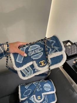 Сумка-конверт 26 см Chanel Артикул BMS-148464. Вид 1