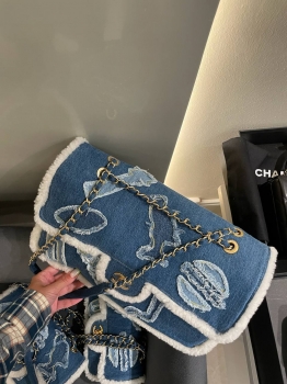 Сумка-конверт 30 см Chanel Артикул BMS-148463. Вид 2