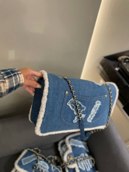 Сумка-конверт 30 см Chanel Артикул BMS-148463. Вид 3