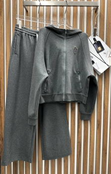 Костюм спортивный Brunello Cucinelli Артикул BMS-148521. Вид 1