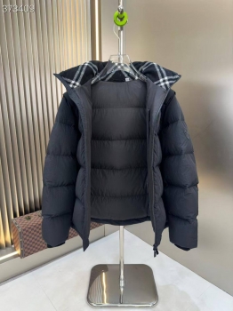 Пуховик Burberry Артикул BMS-148538. Вид 2