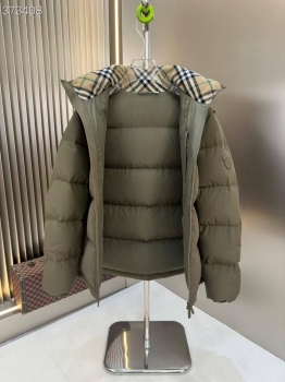 Пуховик Burberry Артикул BMS-148537. Вид 2