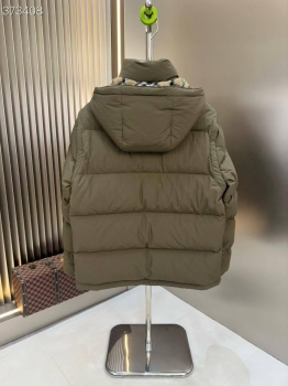 Пуховик Burberry Артикул BMS-148537. Вид 4