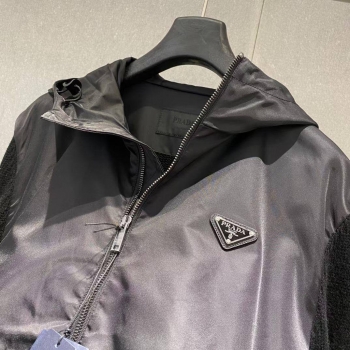 Куртка  Prada Артикул BMS-148543. Вид 4