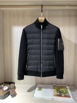 Куртка  Prada Артикул BMS-148542. Вид 1