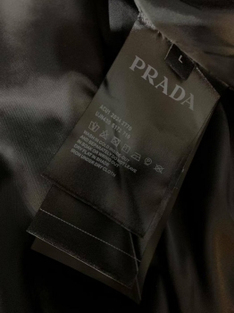 Куртка  Prada Артикул BMS-148542. Вид 2