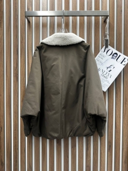 Куртка женская Brunello Cucinelli Артикул BMS-148635. Вид 3