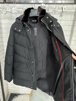  Пуховик Kiton Артикул BMS-148650. Вид 2