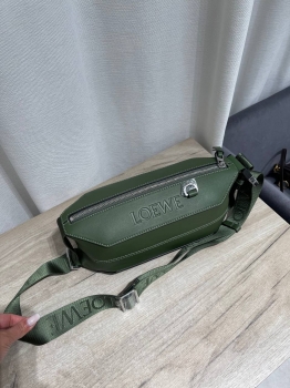 Сумка-слинг  Loewe Артикул BMS-148654. Вид 2