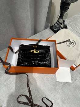 Сумка женская Kelly Pochette Crocodile Alligator Lisse Hermes Артикул BMS-148744. Вид 6