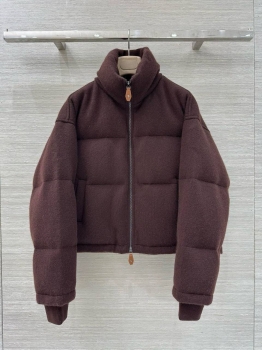Пуховик Brunello Cucinelli Артикул BMS-148804. Вид 1