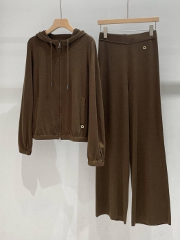 Костюм женский Loro Piana Артикул BMS-148906. Вид 1