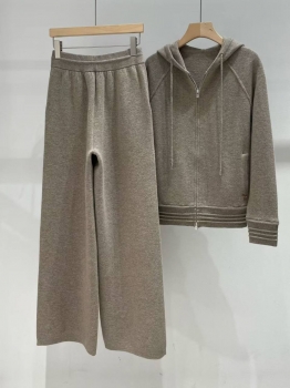 Костюм женский Loro Piana Артикул BMS-148908. Вид 2