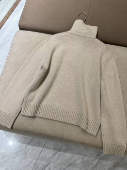  Свитер женский Brunello Cucinelli Артикул BMS-148957. Вид 3