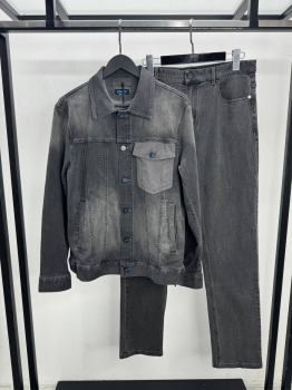  Костюм мужской Kiton Артикул BMS-148970. Вид 1