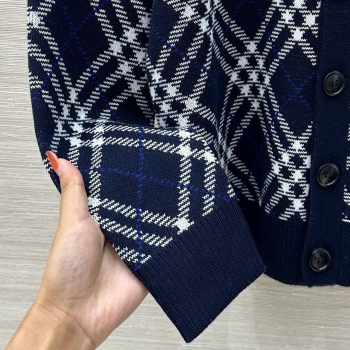 Кардиган Burberry Артикул BMS-149100. Вид 2