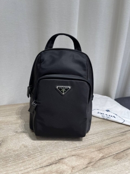 Сумка-слинг Prada Артикул BMS-149120. Вид 1