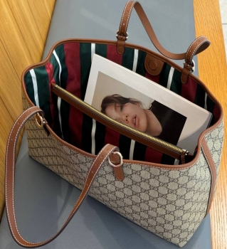 Папка Gucci Артикул BMS-149128. Вид 2