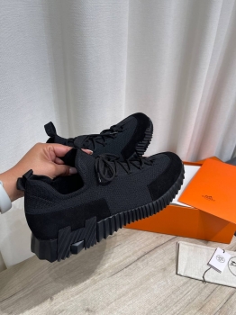 Кроссовки  Hermes Артикул BMS-147529. Вид 1