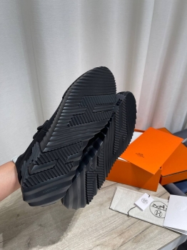 Кроссовки  Hermes Артикул BMS-147529. Вид 2
