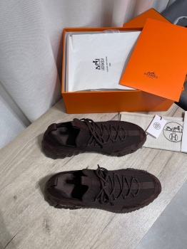 Кроссовки  Hermes Артикул BMS-147526. Вид 3