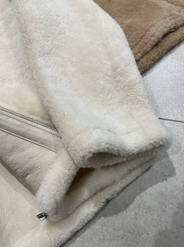Дубленка Miu Miu Артикул BMS-149235. Вид 4