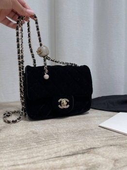 Сумка женская Chanel Артикул BMS-149294. Вид 2