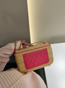 Сумочка   из Рафии с отделкой кожи  Chanel Артикул BMS-149297. Вид 4