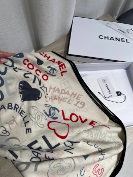 Платок Chanel Артикул BMS-149339. Вид 3