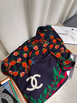 Платок Chanel Артикул BMS-149337. Вид 2