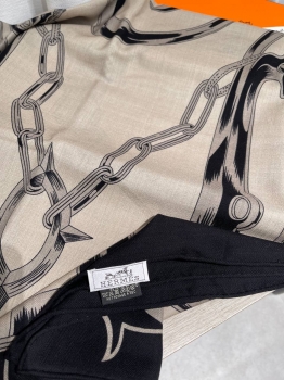 Платок  Hermes Артикул BMS-149336. Вид 3