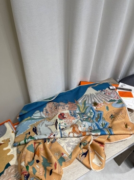 Платок  Hermes Артикул BMS-149328. Вид 3