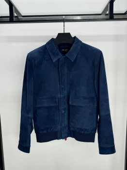 Замшевая куртка Kiton Артикул BMS-149500. Вид 1