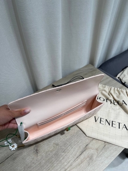 Клатч  Bottega Veneta Артикул BMS-149613. Вид 3