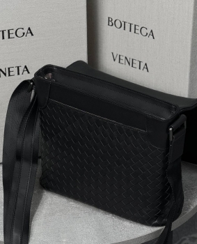  Сумка мужская Bottega Veneta Артикул BMS-149636. Вид 2