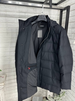 Пуховик Kiton Артикул BMS-149651. Вид 3