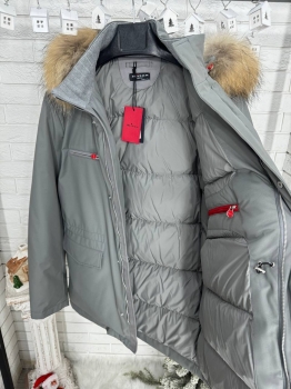 Пуховик  Kiton Артикул BMS-149659. Вид 2